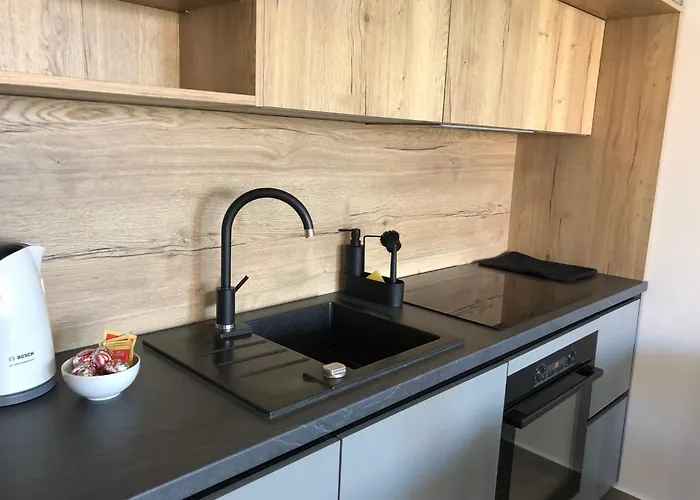 Aeona Apartament Nin