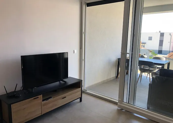 Apartament Aeona Nin