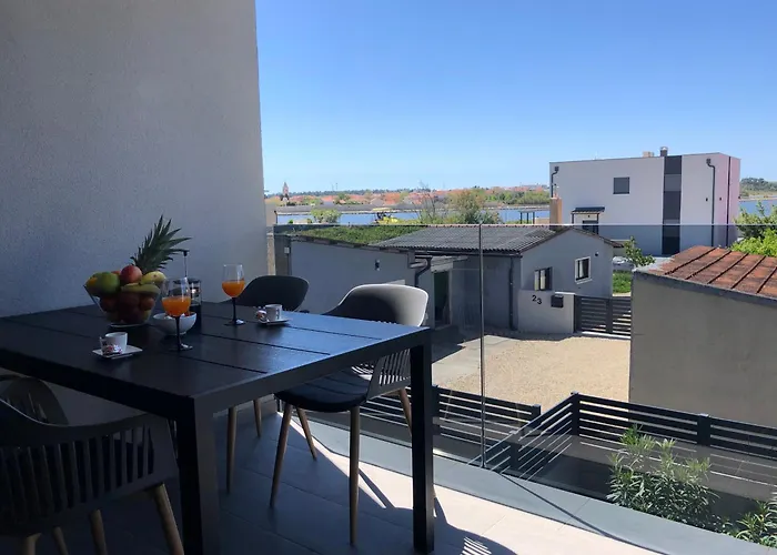 Aeona Apartament Nin