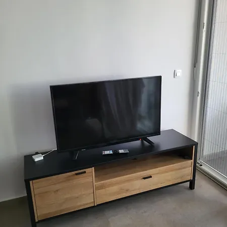 Aeona Apartment